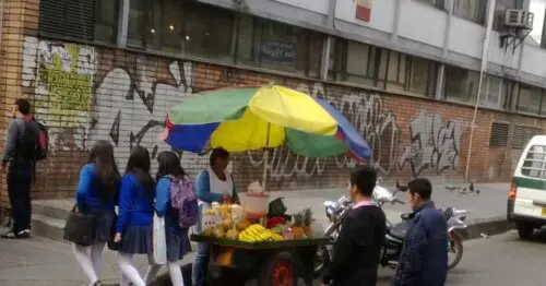 PUESTO DE FRUTAS CARRERA 13 CON 60 PUESTO DE FRUTAS CARRERA 13 CON 60
